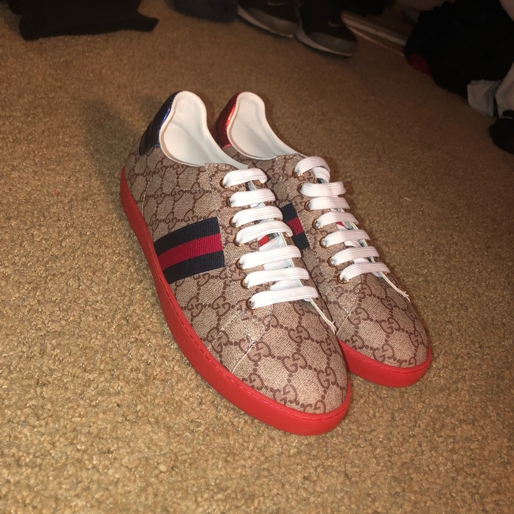 Gucci men’s Ace GG Supreme Sneaker